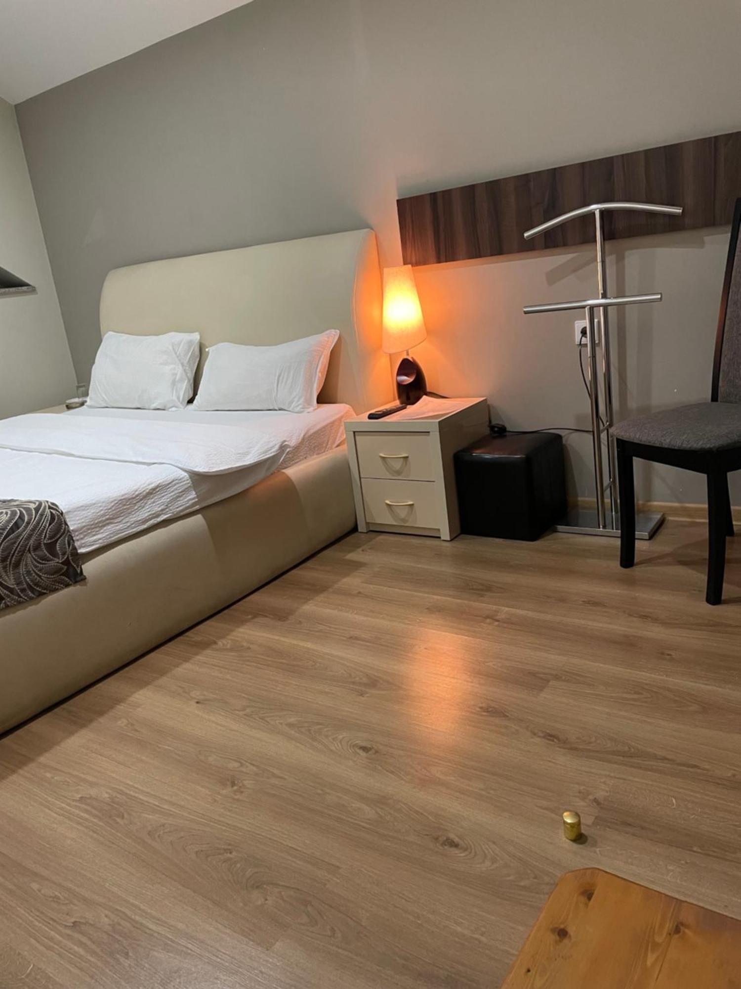 New Hotel Tbiliszi Kültér fotó