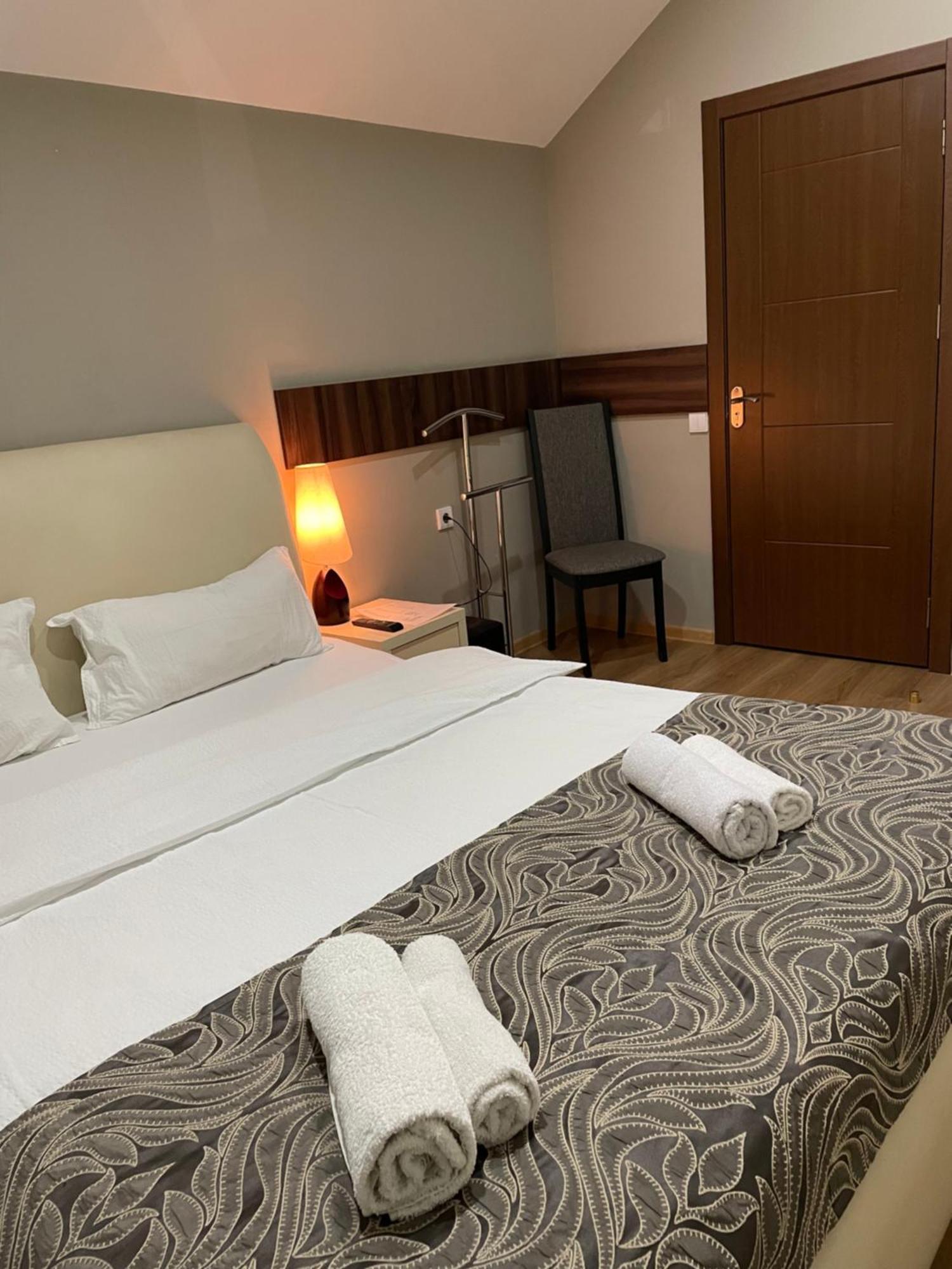 New Hotel Tbiliszi Kültér fotó