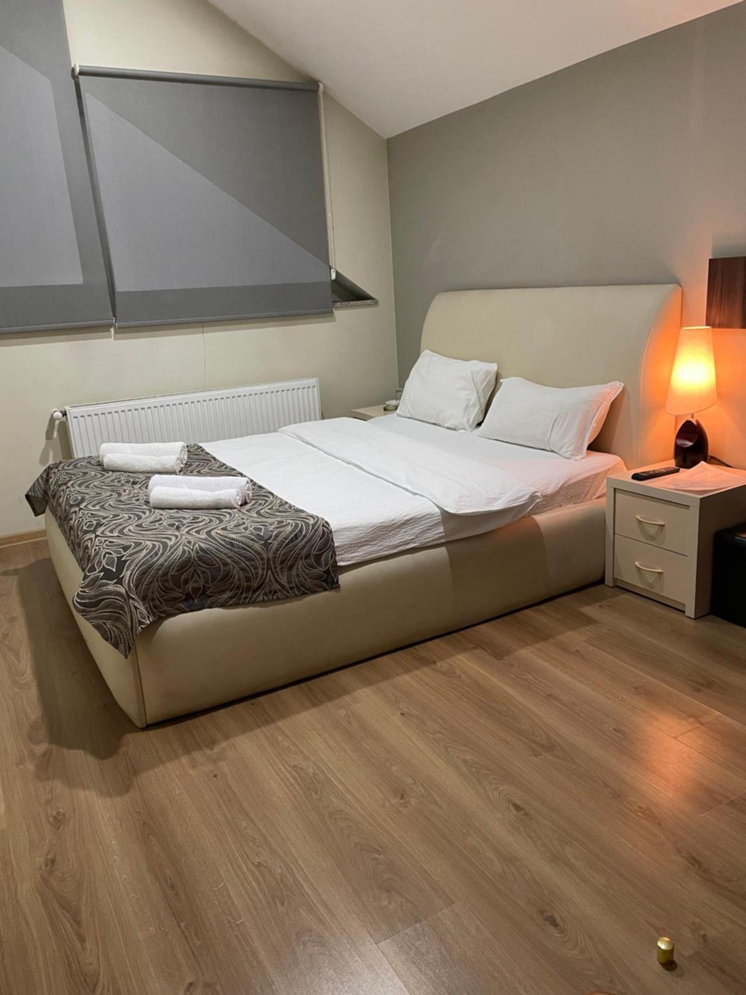 New Hotel Tbiliszi Kültér fotó