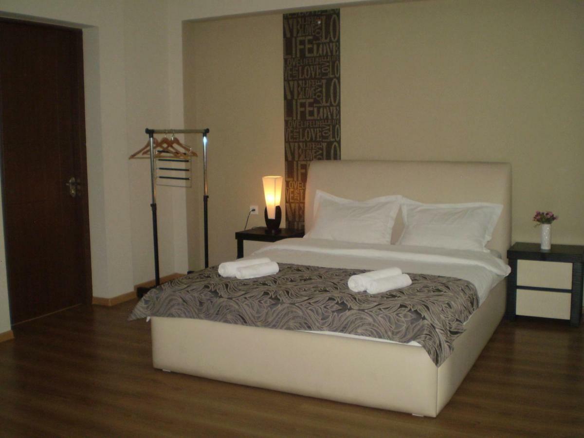 New Hotel Tbiliszi Kültér fotó